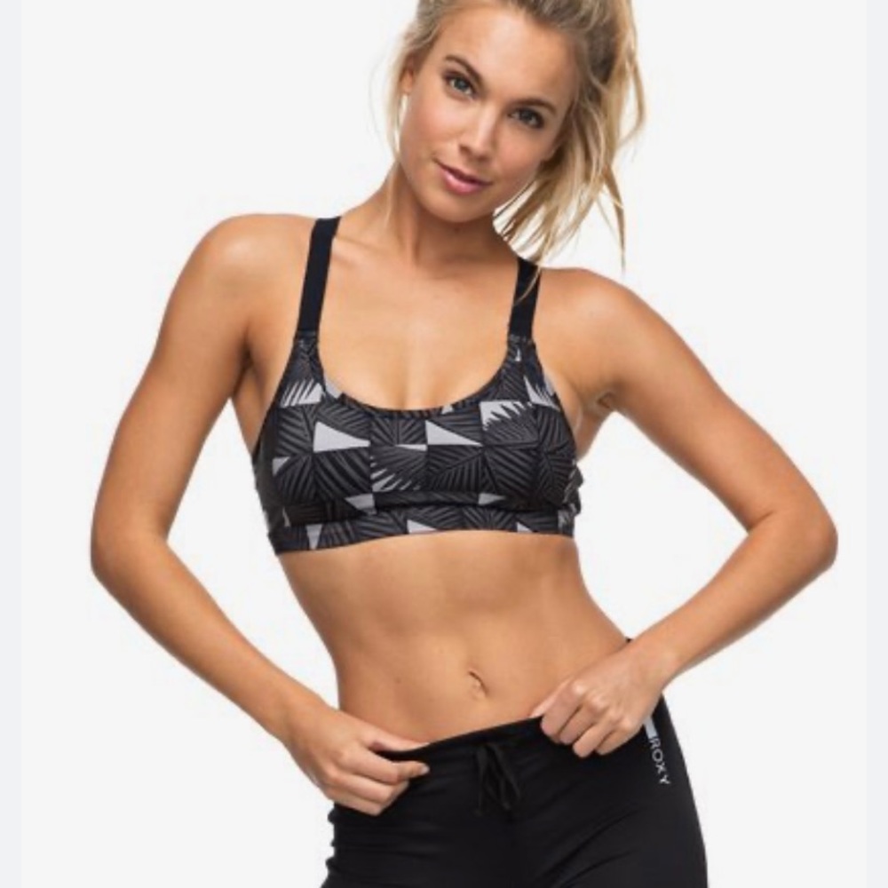 Roxy Lhassa Black/Gray Sand To Sea Sport Bra Size Large